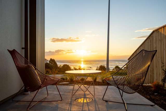 Wake up to Birdsong, Unwind with Sunsets