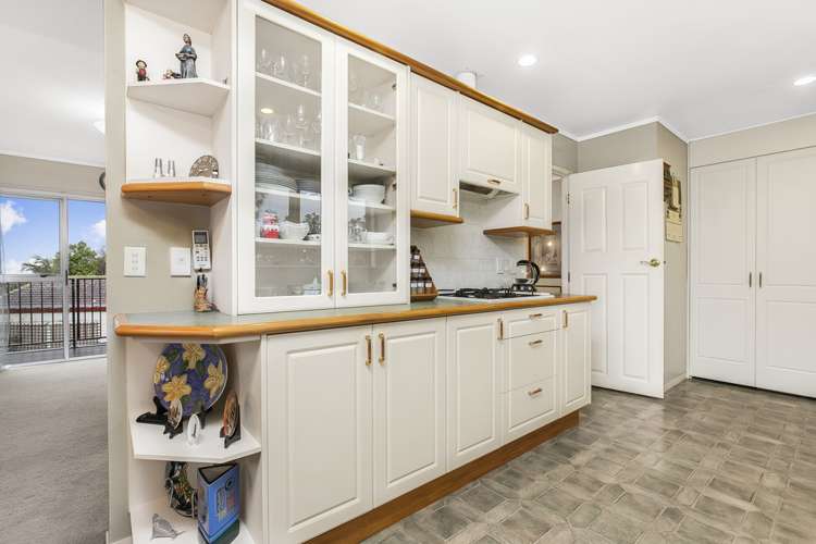 20 Courant Place Clover Park_5