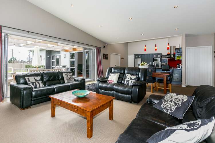 60 Merlot Drive Greenmeadows_8