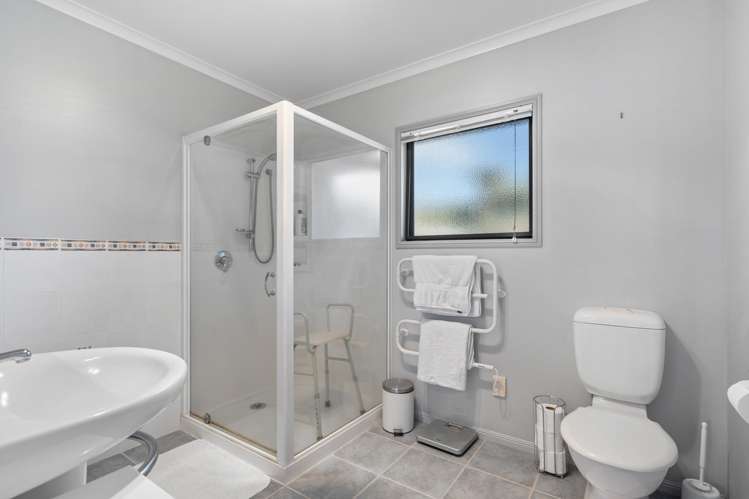 B/37 Anzac Road Morningside_12
