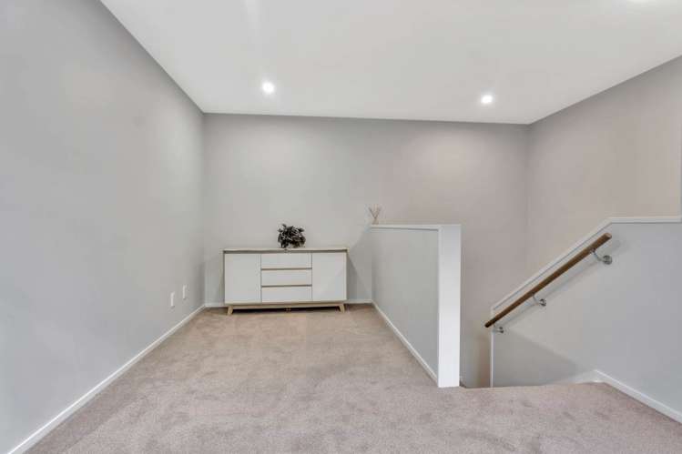 9b Mcquoids Road Flat Bush_9