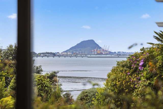 Quiet, Private, and Set Above the Harbour