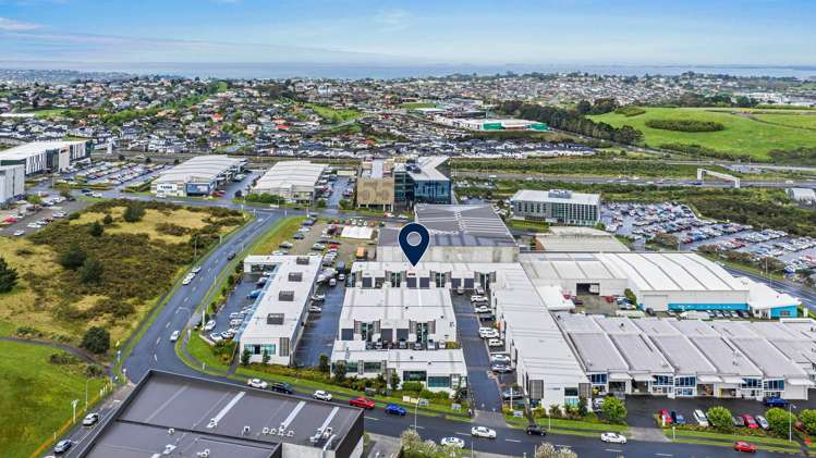17/3 Oracle Drive Albany_17