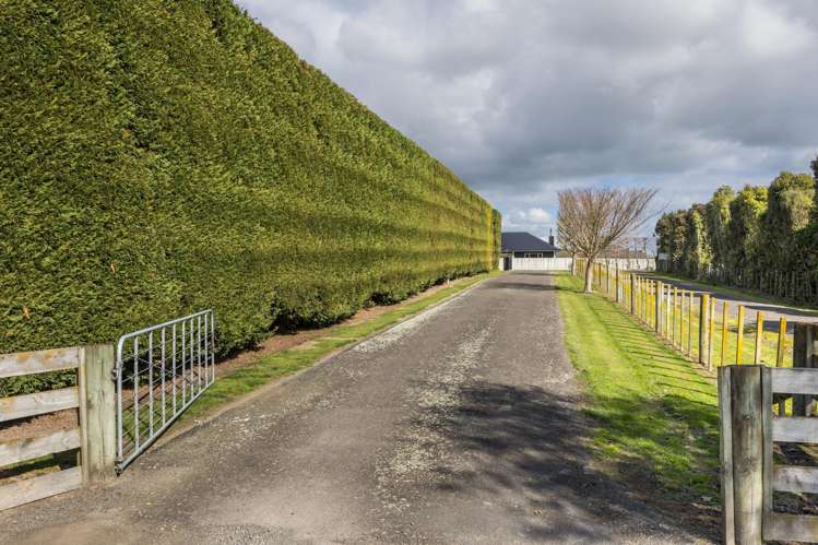 75 Reid Line West Feilding_35