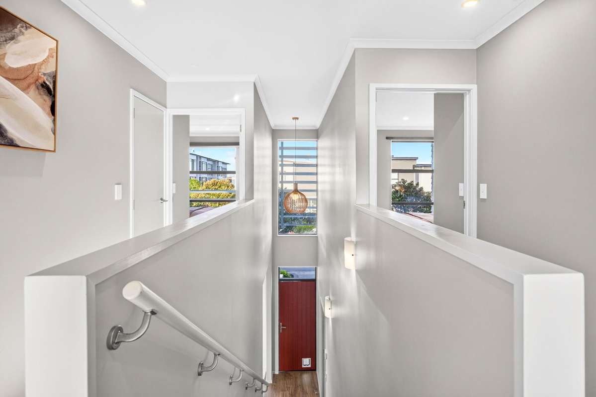 24 Grey Warbler Road_0