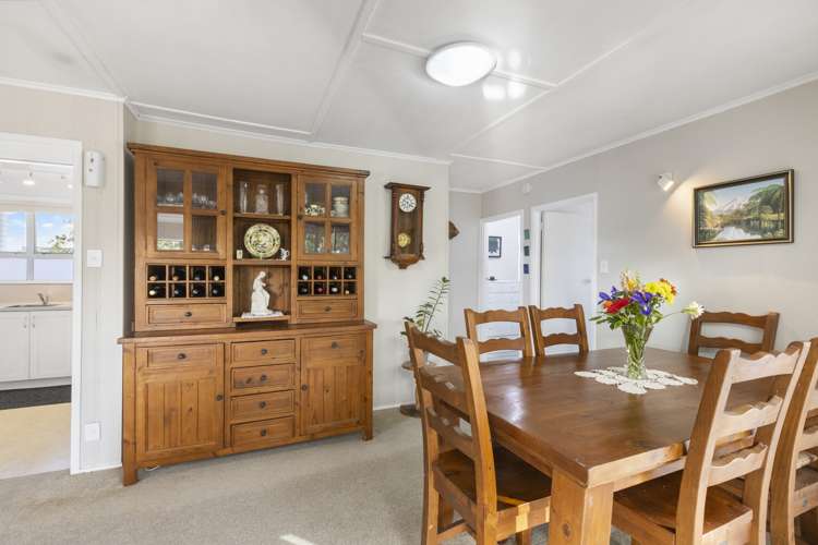 53 Queen Mary Avenue New Lynn_6