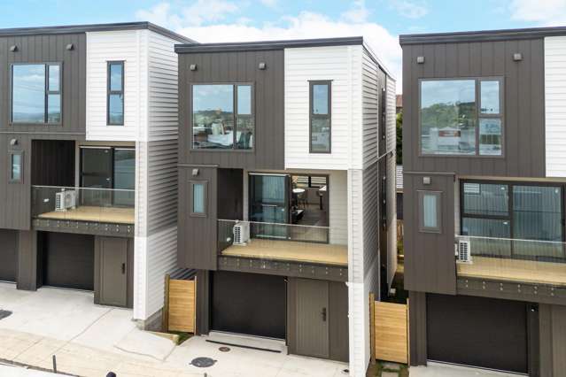 Lots 1 - 8/4024 Great North Road Glen Eden_1