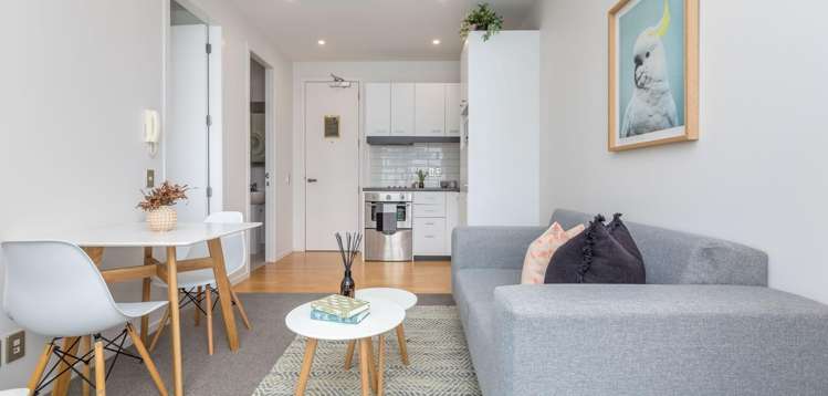 14G/32 Eden Cresent City Centre_11