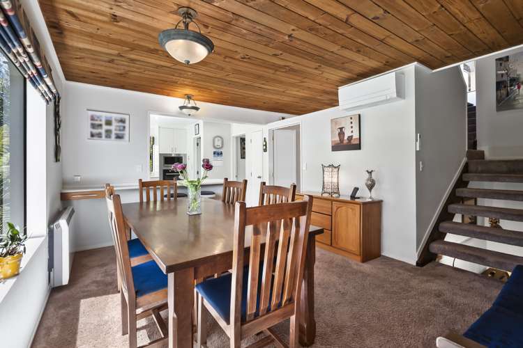 43 Springdale Grove Fitzherbert_9