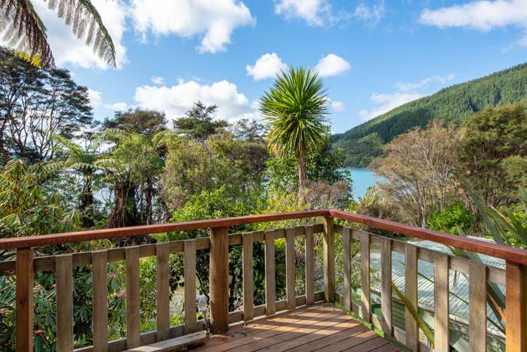 38 Moetapu Bay Road Anakiwa and Surrounds_16