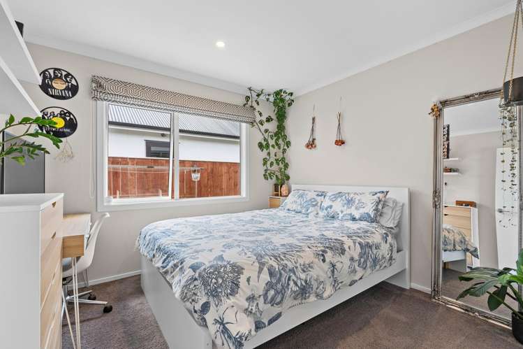 10 Craigmillar Street Solway_14