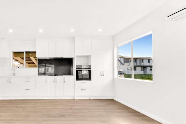 1 Weymouth Grove Wainuiomata_3
