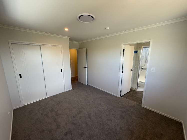 44 Campbell Street Leamington_7