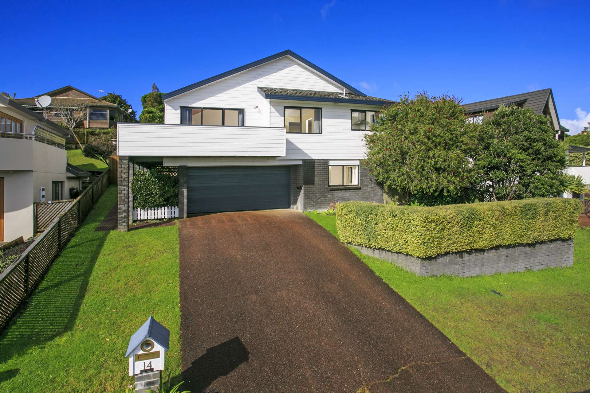 14 Goldfinch Rise Unsworth Heights_0