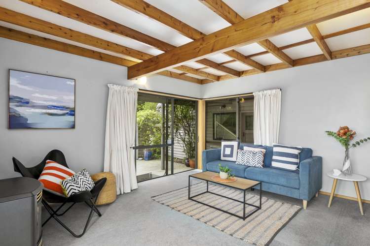 10 Calvert Place Shiel Hill_5