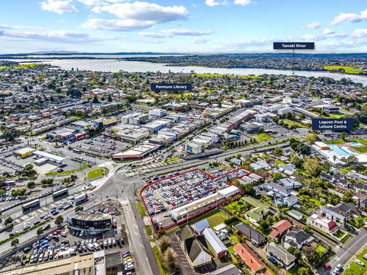 4 Ireland Road and 7 Lagoon Drive Panmure_11