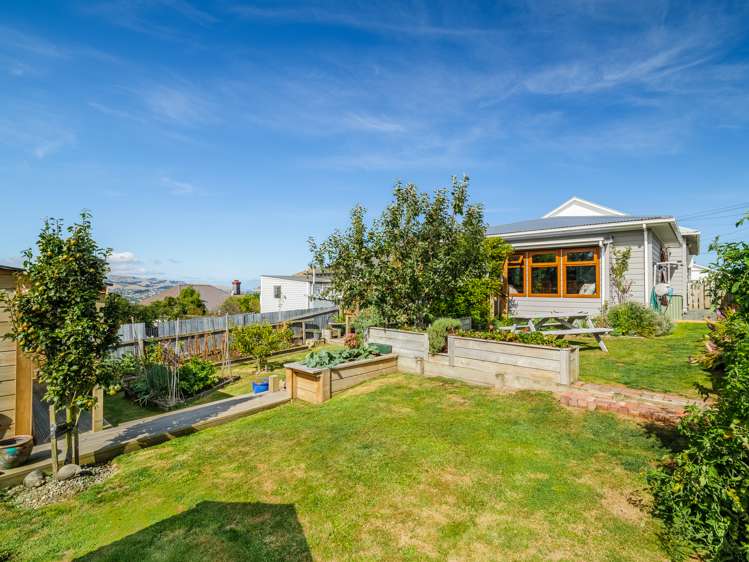 18 Nottingham Crescent Calton Hill_16