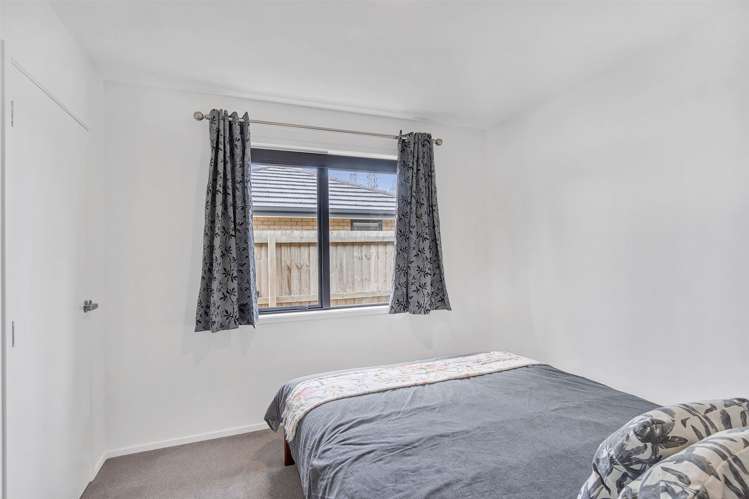 23 Arabella Crescent Yaldhurst_11