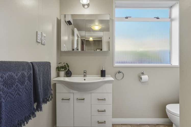 3 Ings Avenue Saint Clair_13