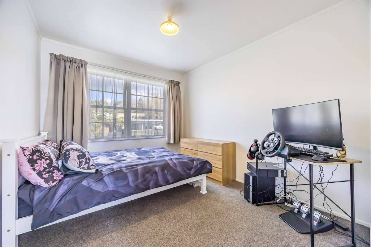 1A Hobday Place_1