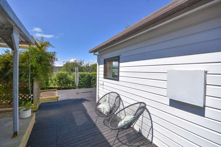 6a Kowhai Street Ravensbourne_16