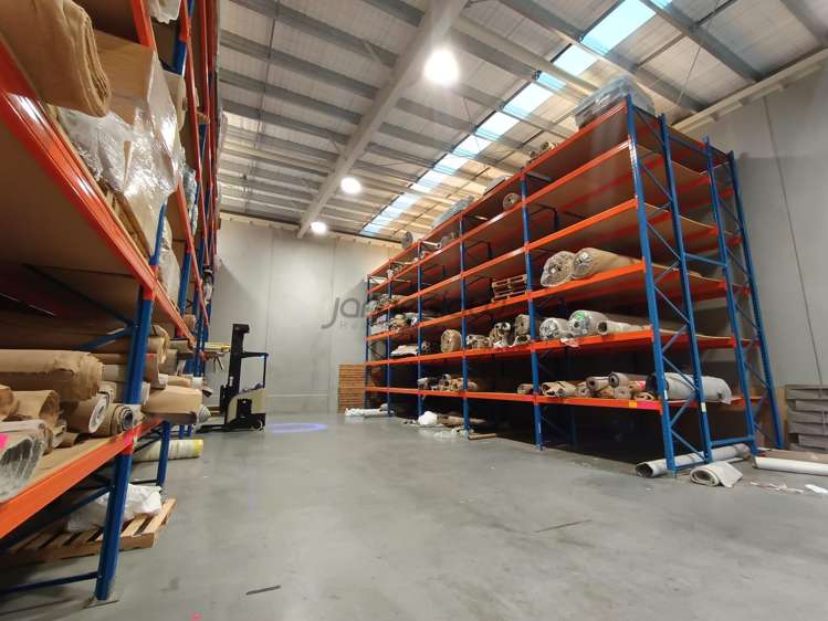 H/130 Hugo Johnston Drive Penrose_3