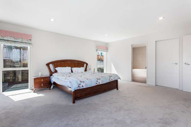 19 Bintulu Place Fairview Heights_22