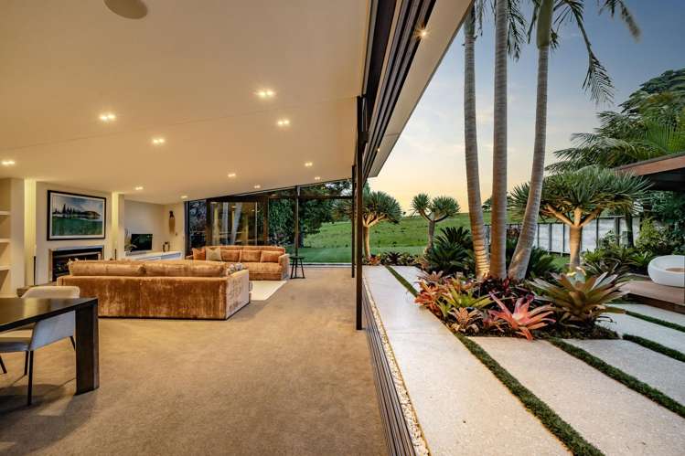 270 Riddell Road Glendowie_12