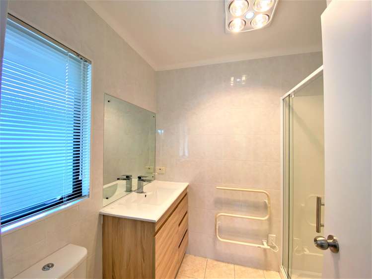 2B Cellbridge Place East Tamaki_7