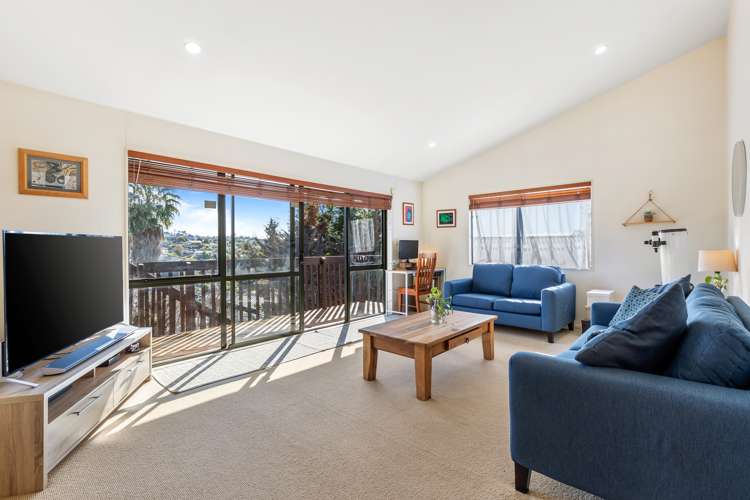 12/76 Target Road Totara Vale_9