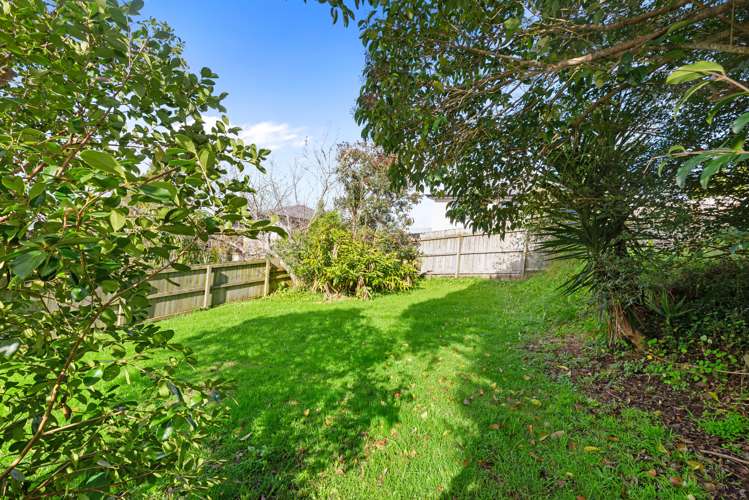 60 Glengarry Road Glen Eden_20