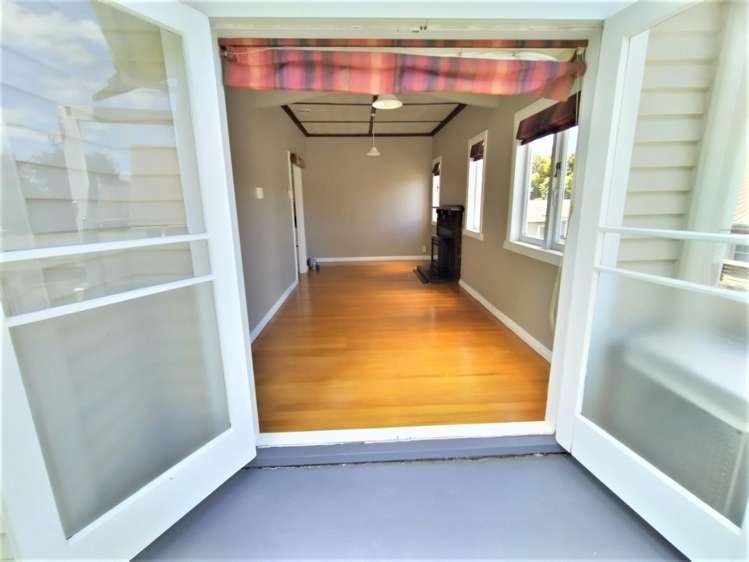 24 Hinau Street 2752_4