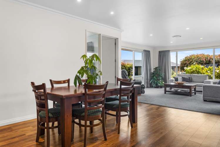 7 Serama Place Burwood_4