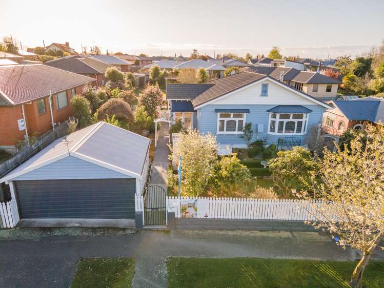 51 Rathmore Street West End_14