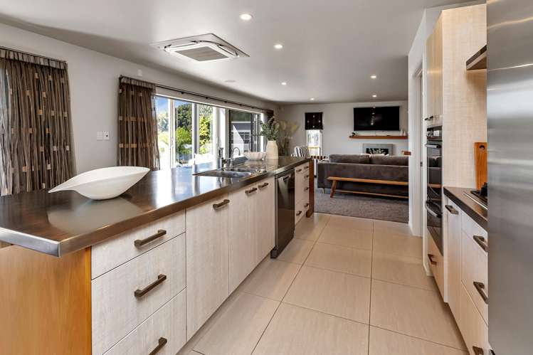 12b Dundas Road Riverside_16