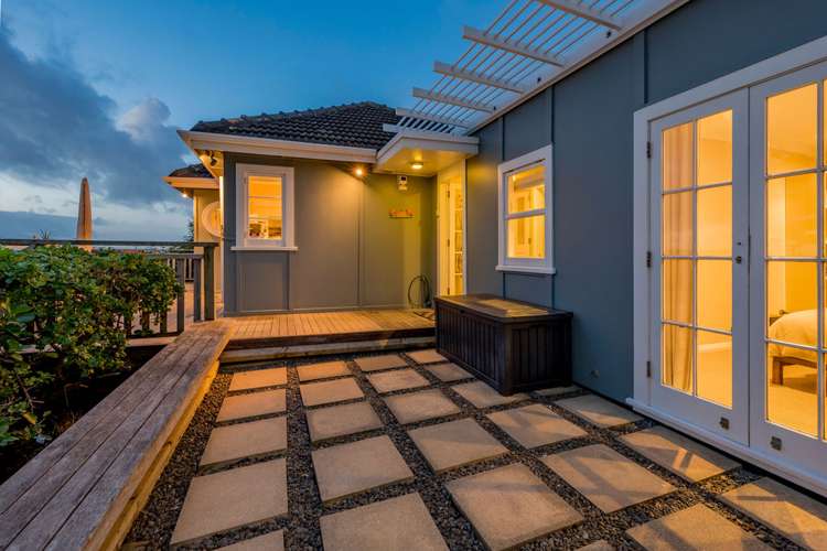 53 The Esplanade Raumati South_13