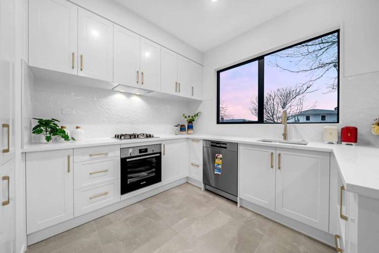 Lot 1/54 Rodney Street Howick_21