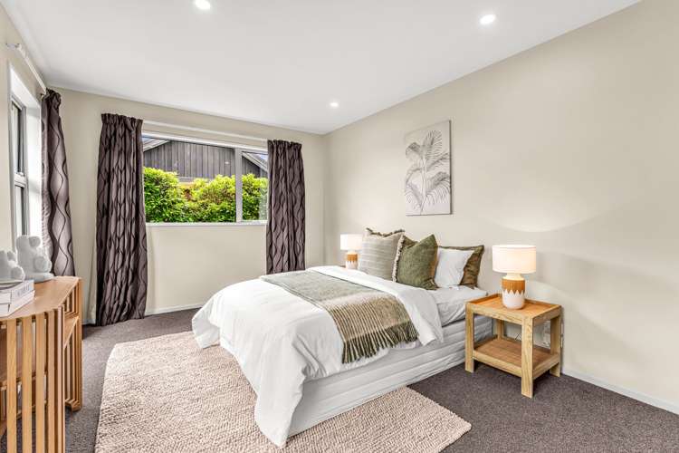 25 Farnborough Way Rolleston_14