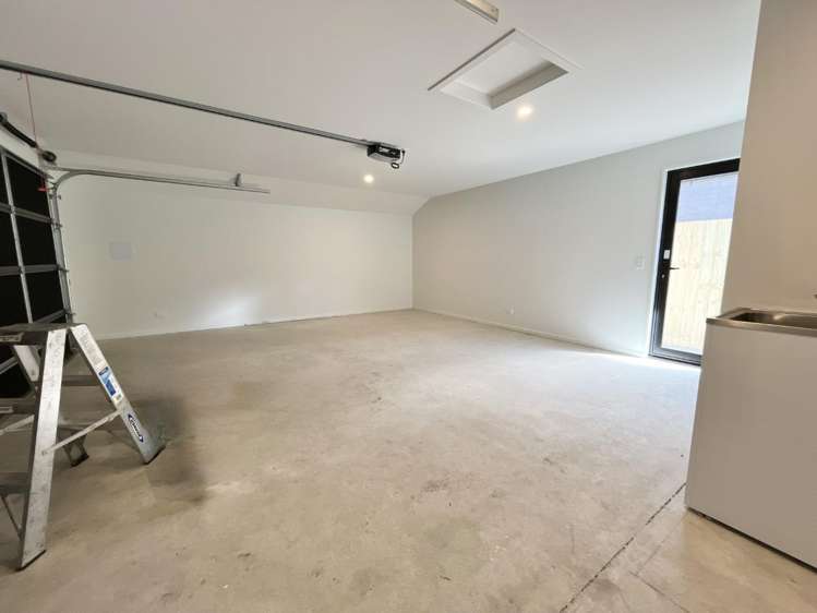 39 Rita Angus Road 10145_12