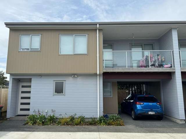 3 Bedrooms 2 Bathrooms