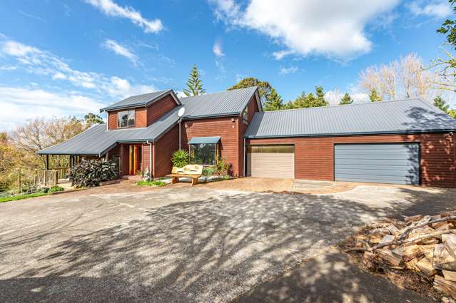 62 Shakespeare Road Bastia Hill_3