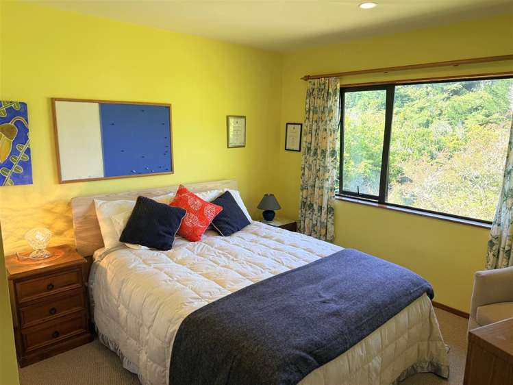 125 Coulson Road Paroa_19