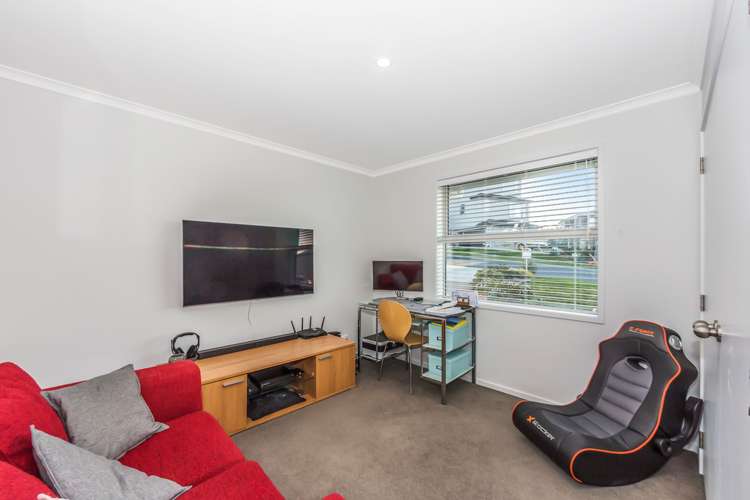 53 Discovery Drive Gulf Harbour_13