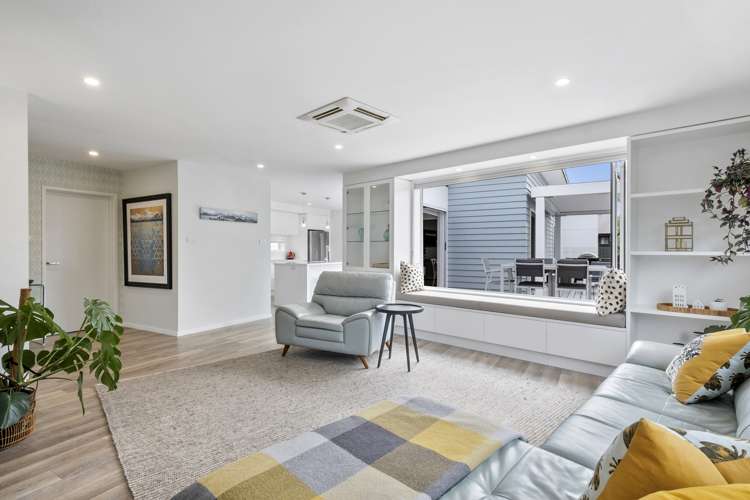 14 Silver Springs Boulevard Mosgiel_5