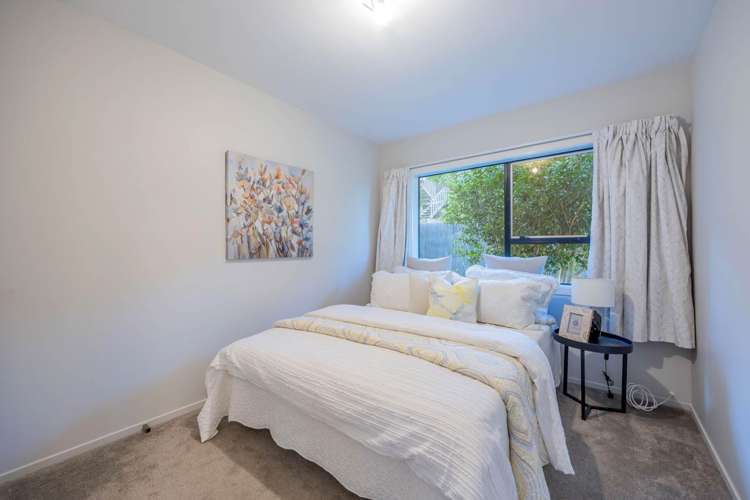 2/3 Glenvale Place Totara Vale_11