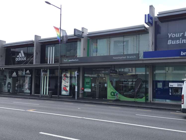 312-330 Broadway Newmarket_1