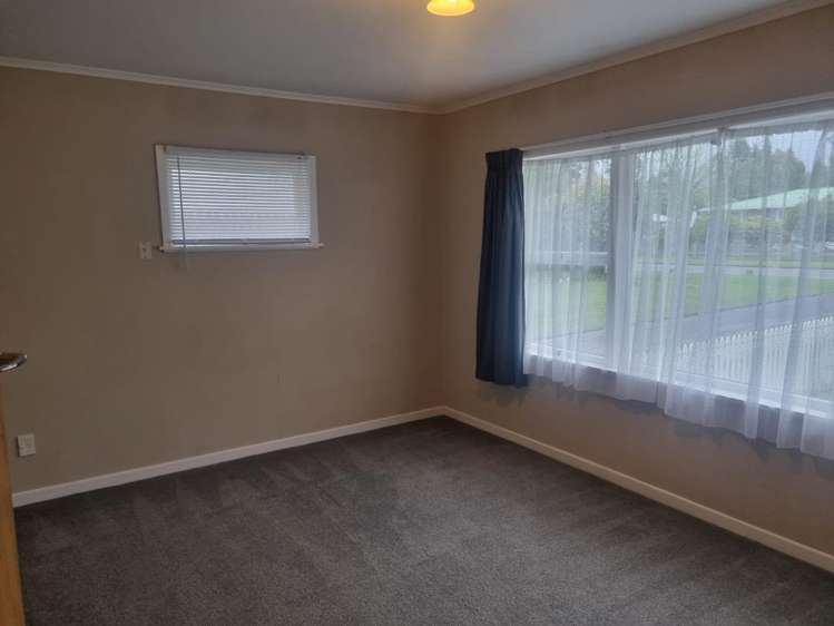 10 Werrina Crescent Mangakakahi_4