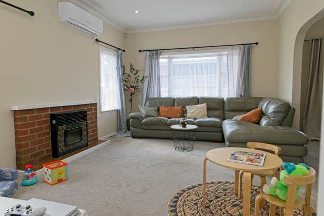 64 Wintere Road Papatoetoe_4