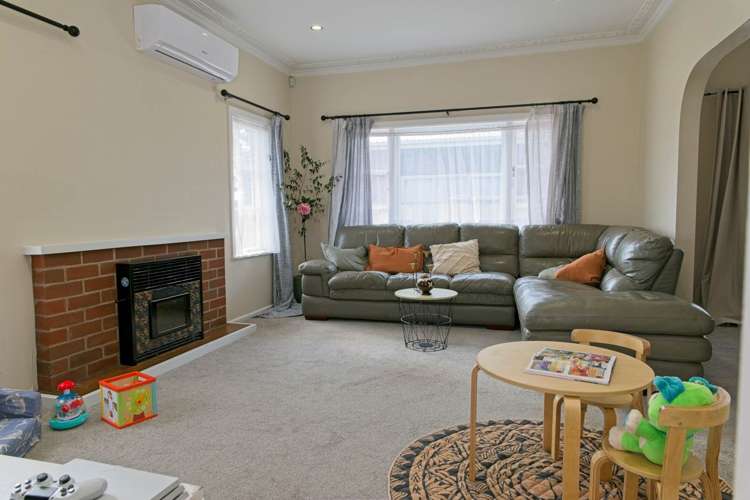 64 Wintere Road Papatoetoe_4