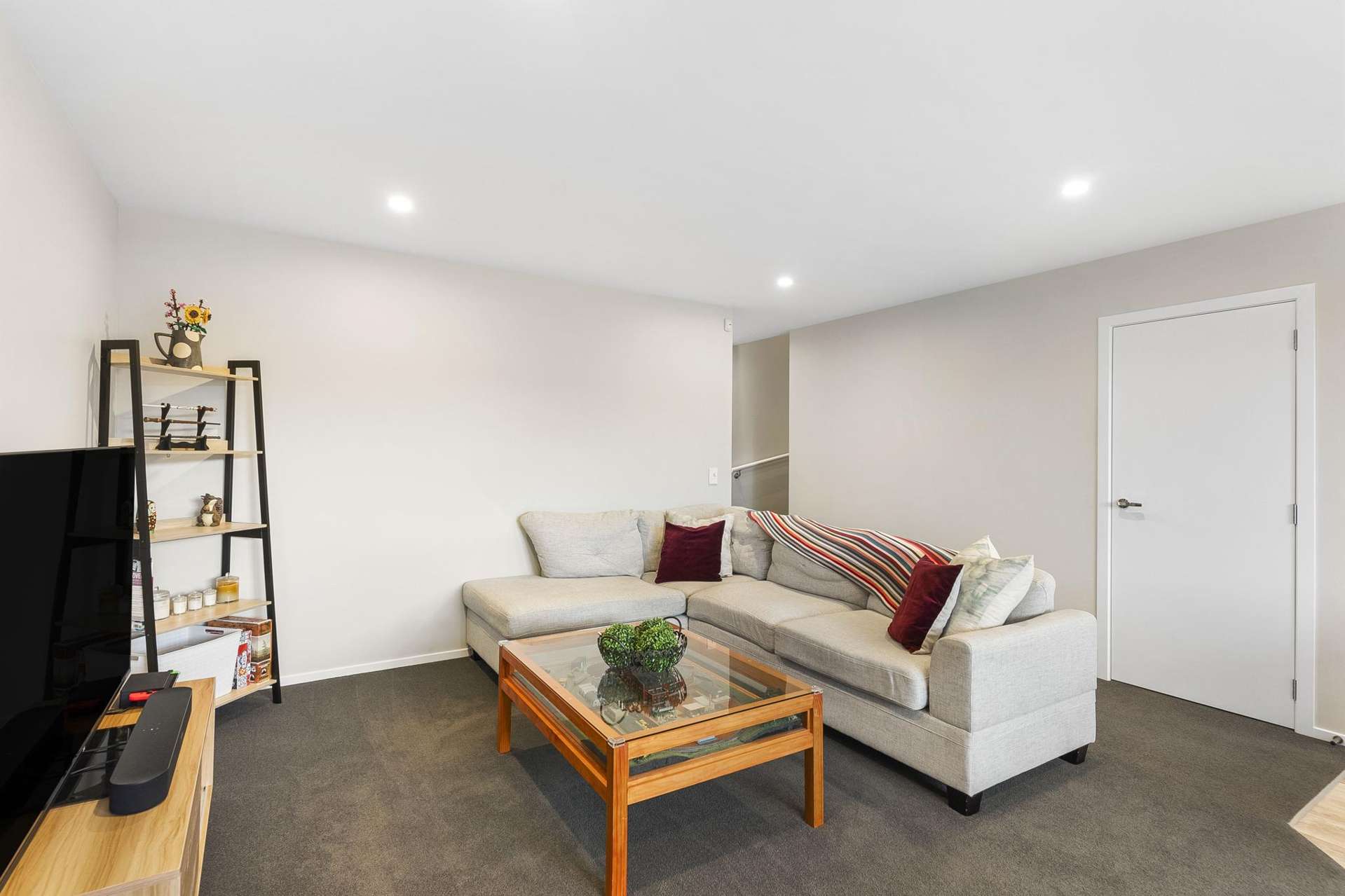 6/41 Main Road Wainuiomata_0